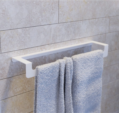Uchwyt na ręcznik łazienkowy duży naścienny - BUR44 biały